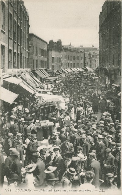 Petticoat Lane op zondagochtend door English Photographer